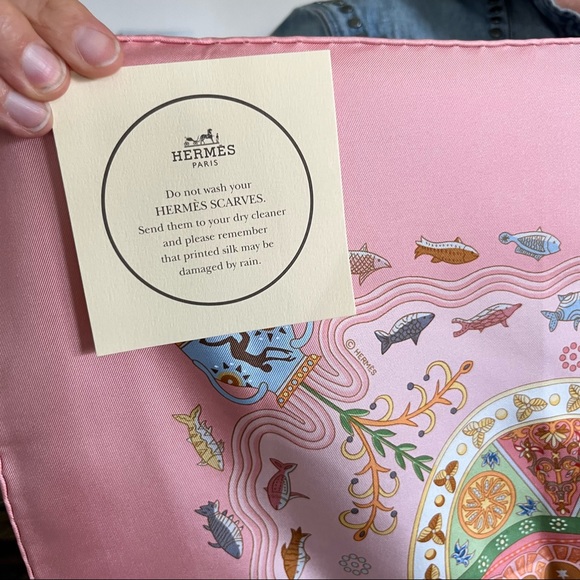 Hermes Escales Méditerranéennes Mousseline Fish Aquatic Pink Scarf Shawl - Picture 11 of 13